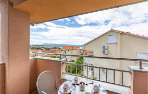 Amazing apartment in Radici with WiFi and 2 Bedrooms
